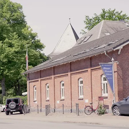 Heinsens 3*