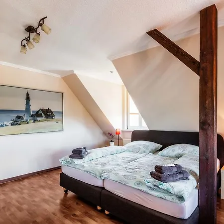 Heinsens 3*