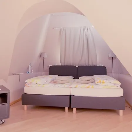 Heinsens 3* Ellerbek